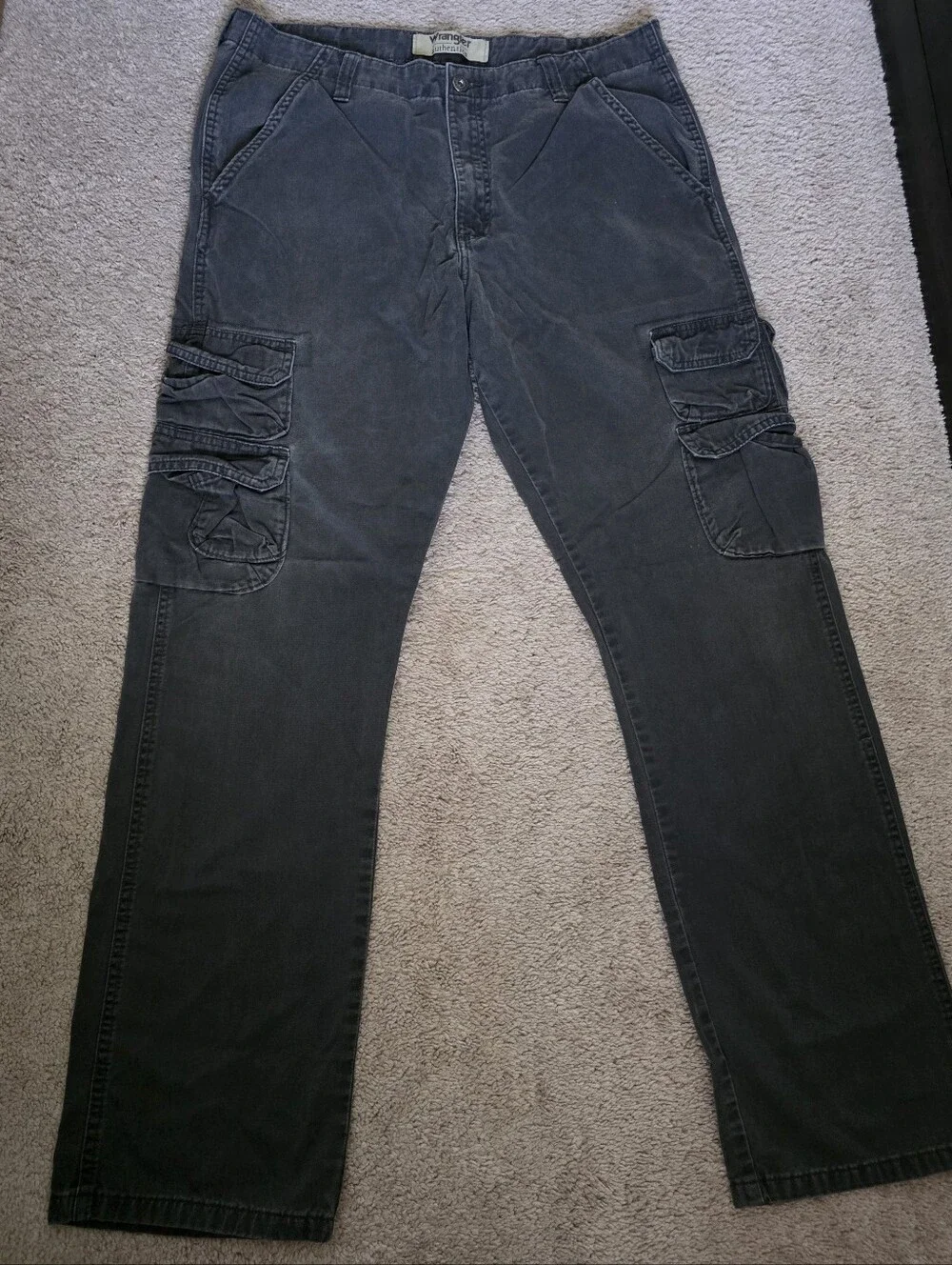 Wrangler Authentics Men’s Faded Black Grey Cargo Pants 34x34 Y2K Streetwear